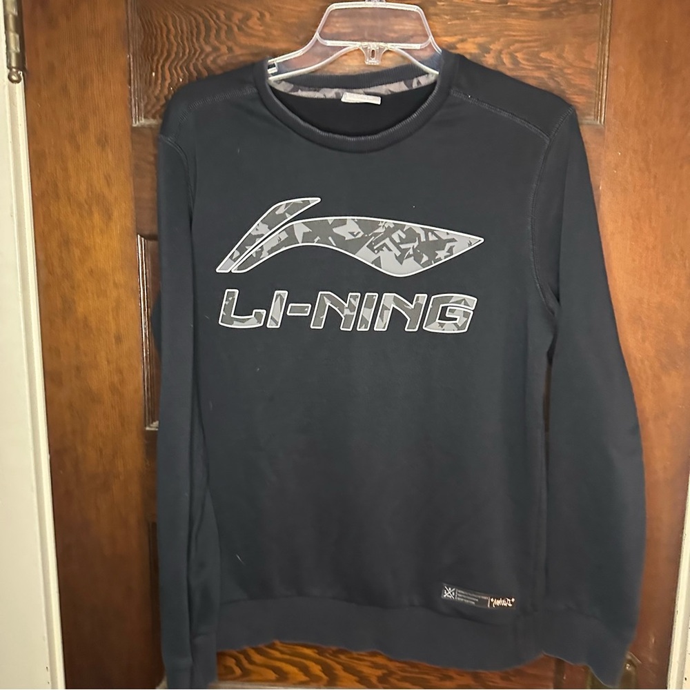 Men’s Large Li-ning Sweater
